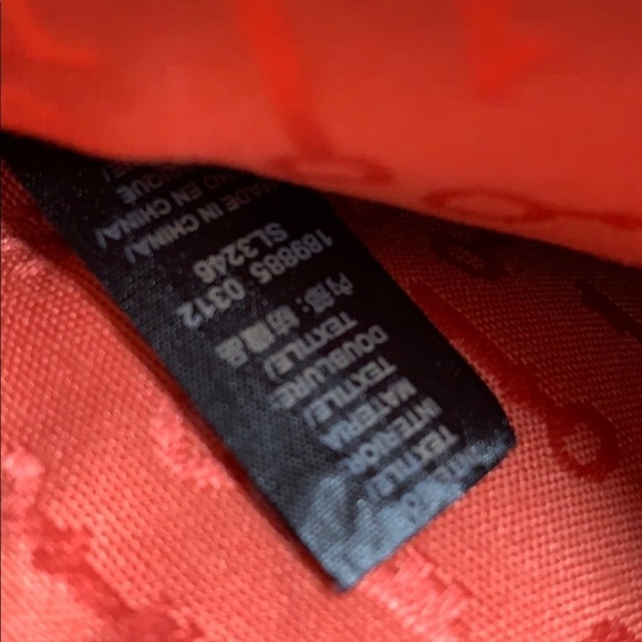 Fossil Explorer Wallet / clutch in red - Picture 8 of 8